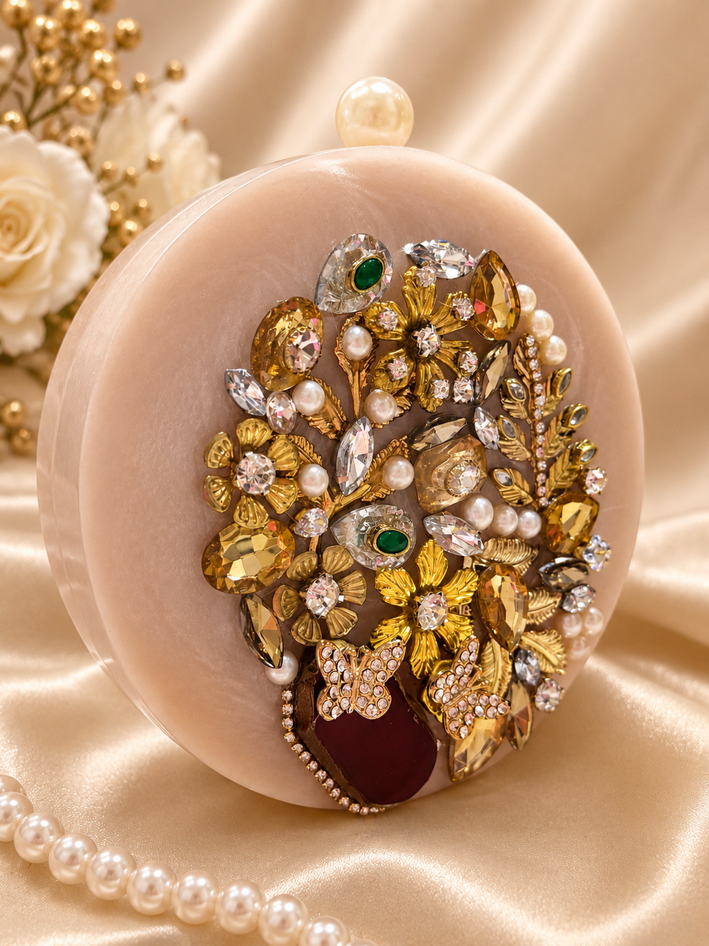 Elegant Jeweled Pearl Round Resin Clutch