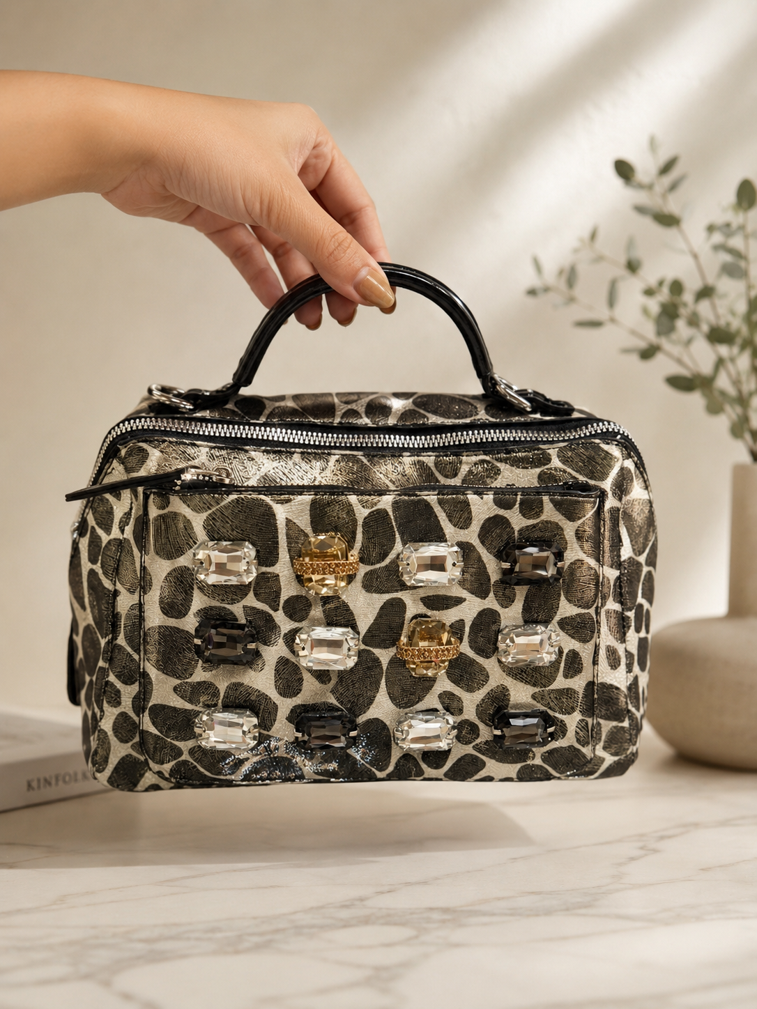 Crystal safari hand/sling bag