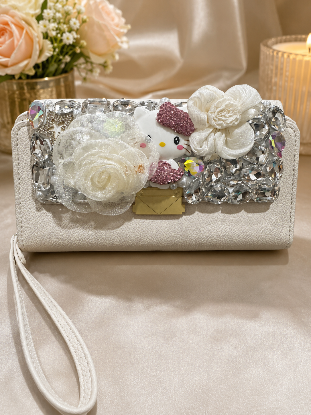 Beige purse