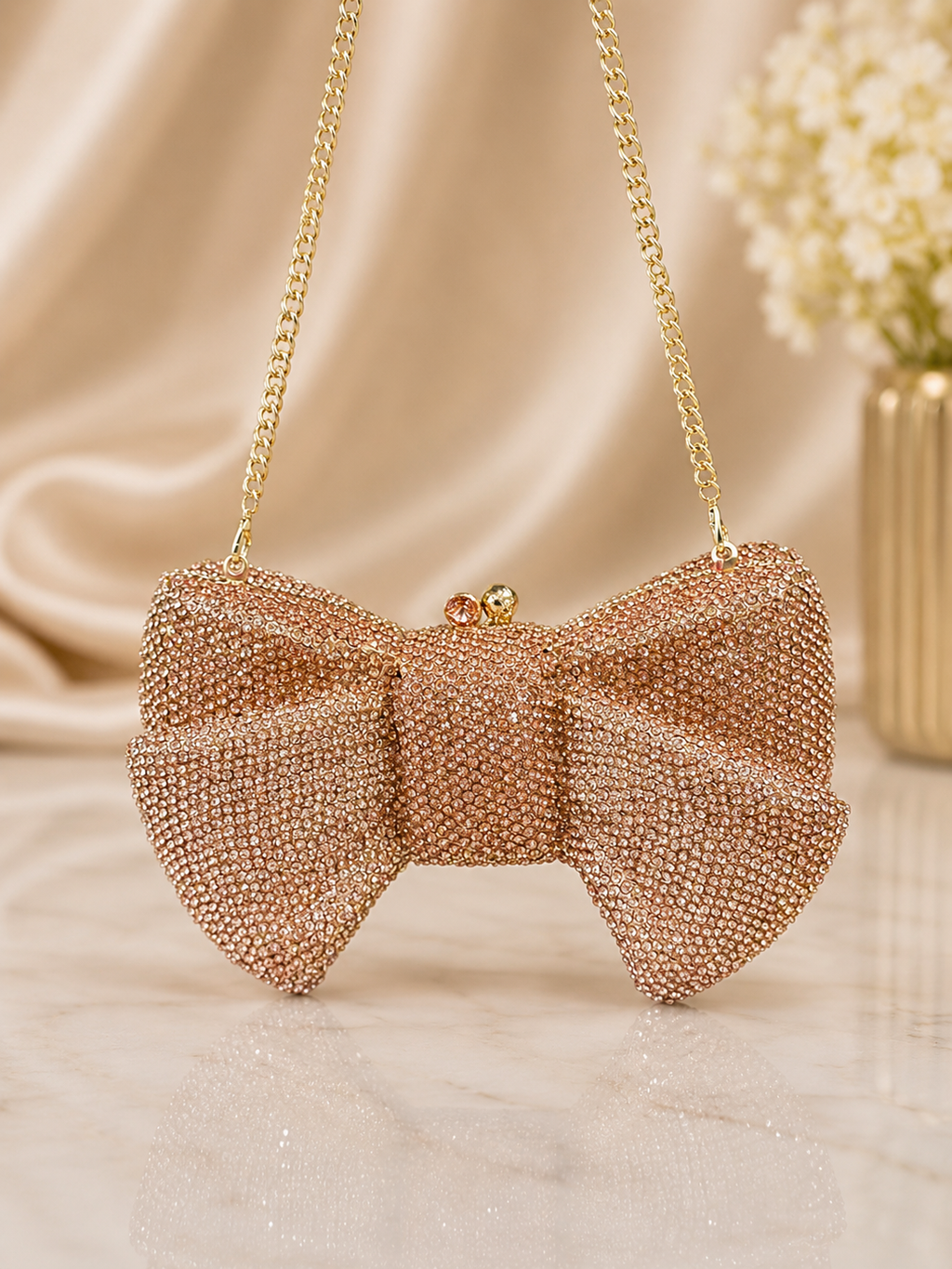 Bow clutch