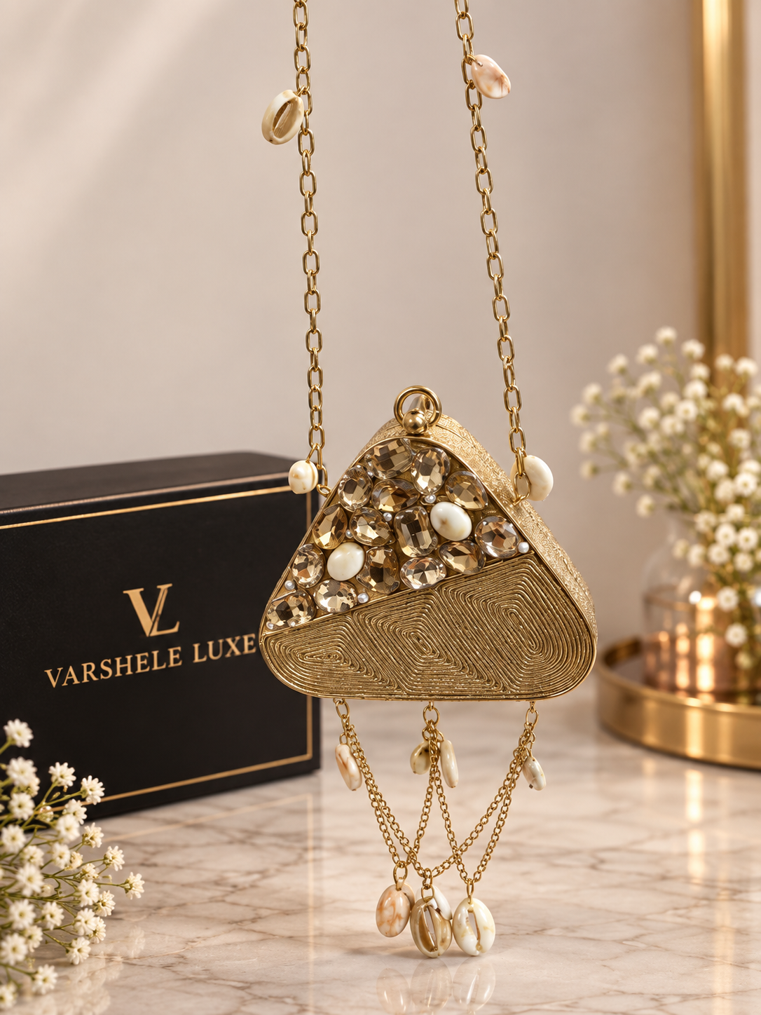 Golden Pearl mini metal Clutch