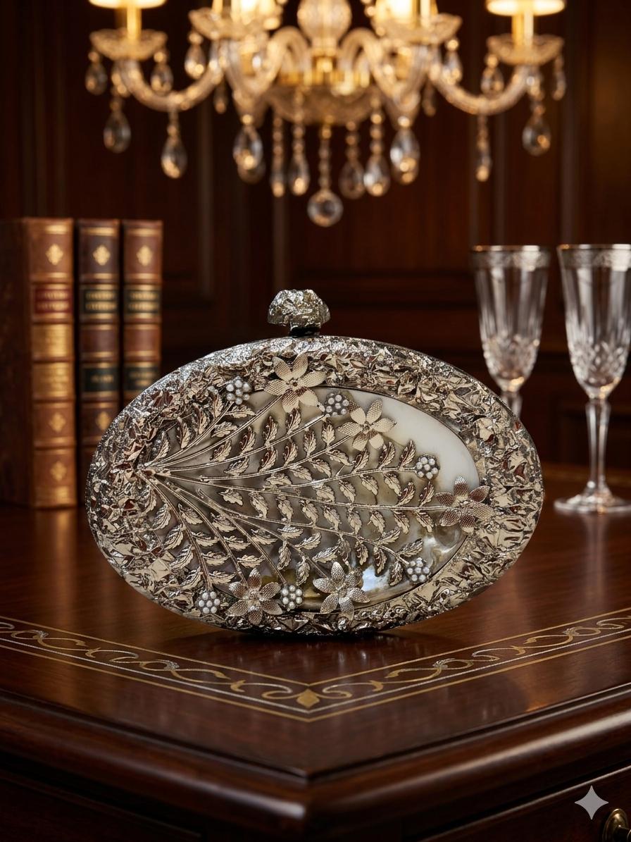 Pearl luxury sliver clutch